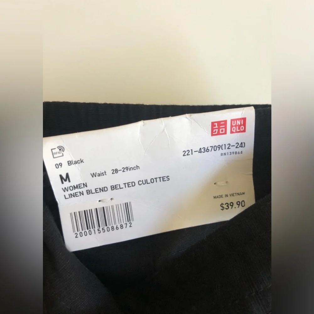 NWT! Uniqlo Womens Linen-Belted Culottes Size: M (28-29)